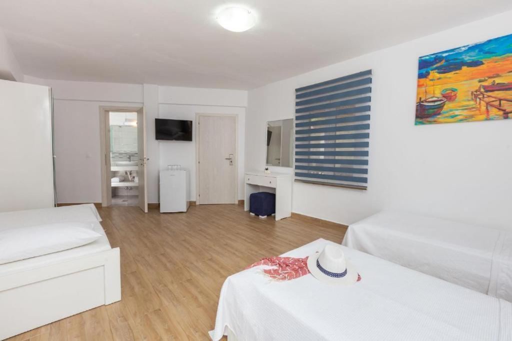 Angelina Hotel Ormos Panagias Zewnętrze zdjęcie